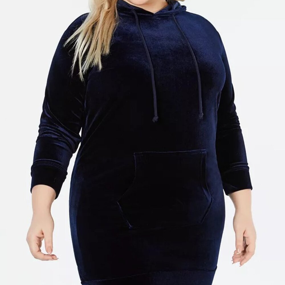 Trendy Plus Size Velvet Hoodie‎